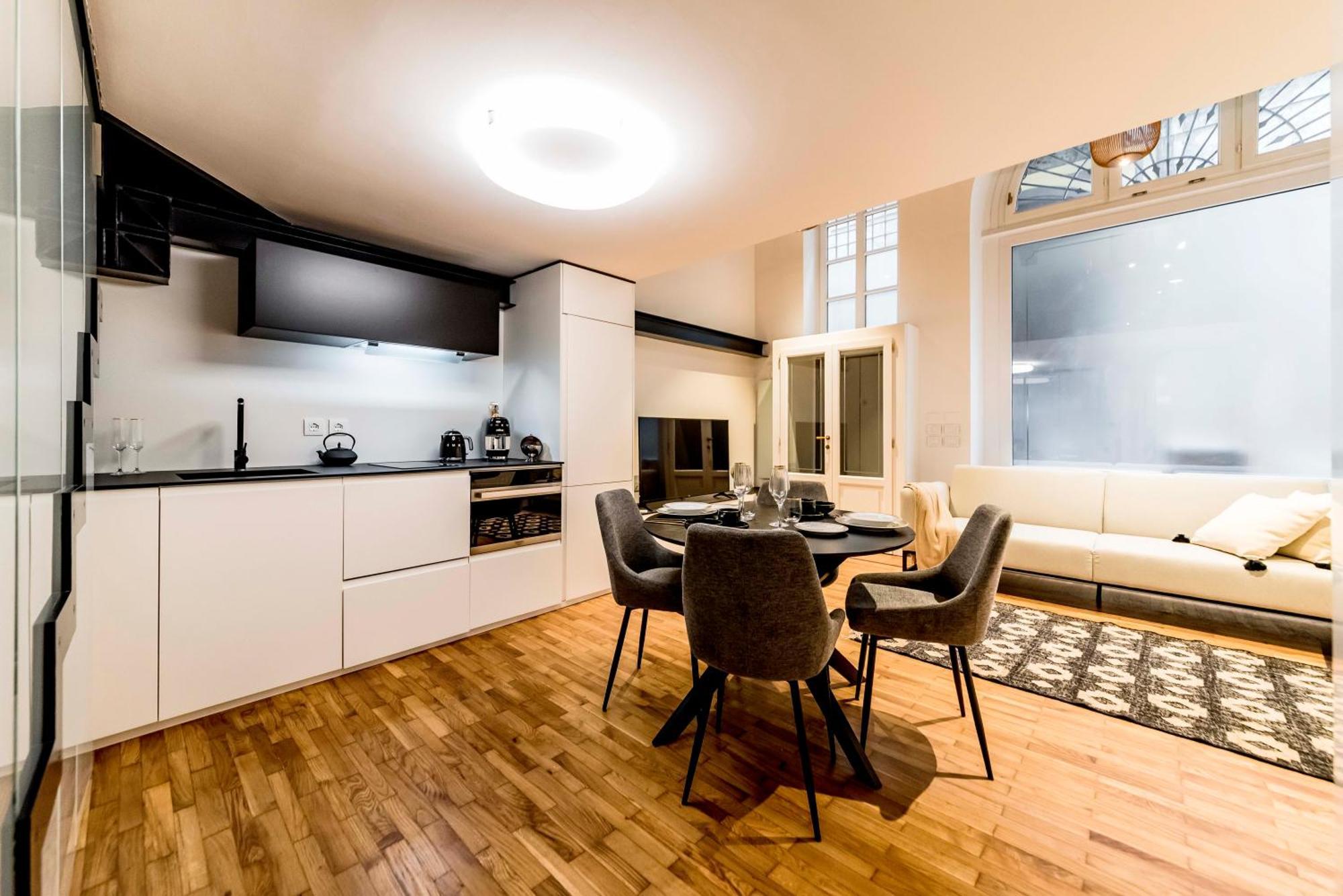 Dream Suites Milano Duomo Εξωτερικό φωτογραφία