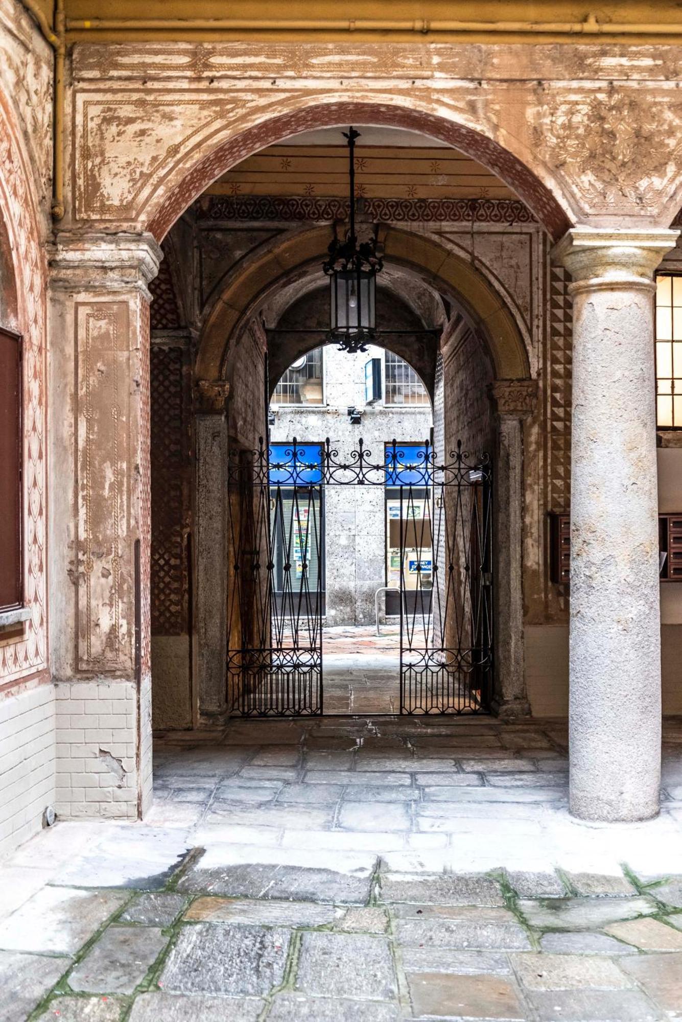 Dream Suites Milano Duomo Εξωτερικό φωτογραφία